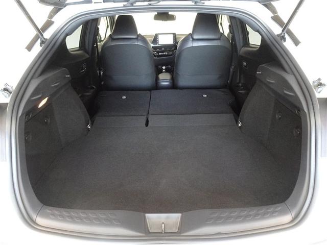 �Z�J���h�V�[�g��|������Ԃł��B�Z�J���h�V�[�g�͓Ɨ��|�A�ו��ɍ��킹�ă��Q�b�W�X�y�[�X���A�����W�ł��܂��B