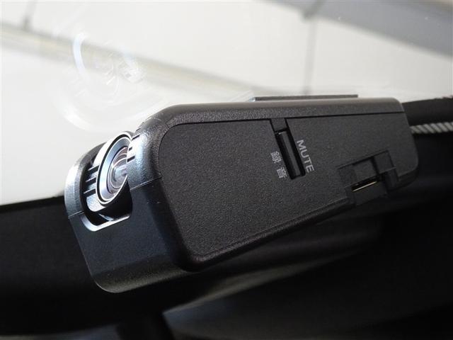 �h���C�u���R�[�_�[�𑕔����Ă��܂��B�������̎��̏󋵏؋��ɁA�y�������s�̋L�^�Ƃ��Ă��d�󂵂܂��B