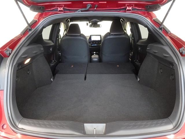 �Z�J���h�V�[�g��|������Ԃł��B�Z�J���h�V�[�g�͓Ɨ��|�A�ו��ɍ��킹�ă��Q�b�W�X�y�[�X���A�����W�ł��܂��B