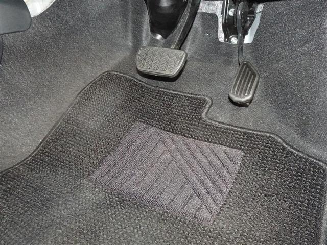 �������E�t���A�}�b�g�����������򂵂Ă���܂��B