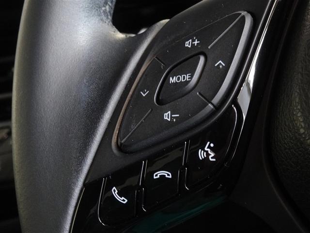 �X�e�A�����O�X�C�b�`�ŃI�[�f�B�I�̑���E�n���Y�t���[�ʘb���ł��܂��B