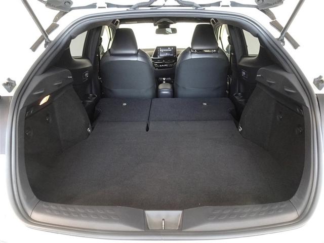 �Z�J���h�V�[�g��|������Ԃł��B�Z�J���h�V�[�g�͓Ɨ��|�A�ו��ɍ��킹�ă��Q�b�W�X�y�[�X���A�����W�ł��܂��B