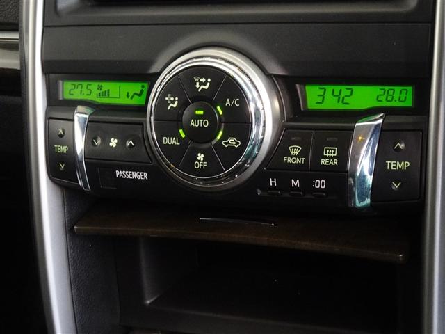 ���E�Ɨ��ŉ��x�R���g���[�����ł���I�[�g�G�A�R���𑕔����Ă��܂��B