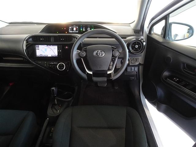 アクア Ｓスタイルブラック　衝突被害軽減システム　メモリーナビ　フルセグ　バックカメラ　ＥＴＣ　スマートキー（5枚目）