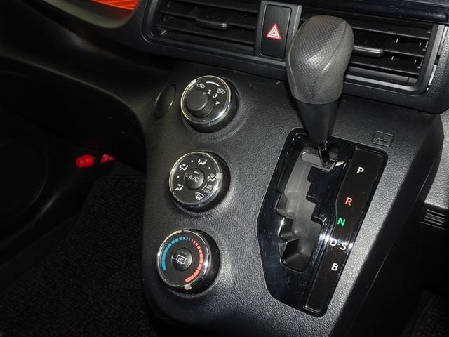 �}�j���A���G�A�R���𑕔����Ă��܂��B