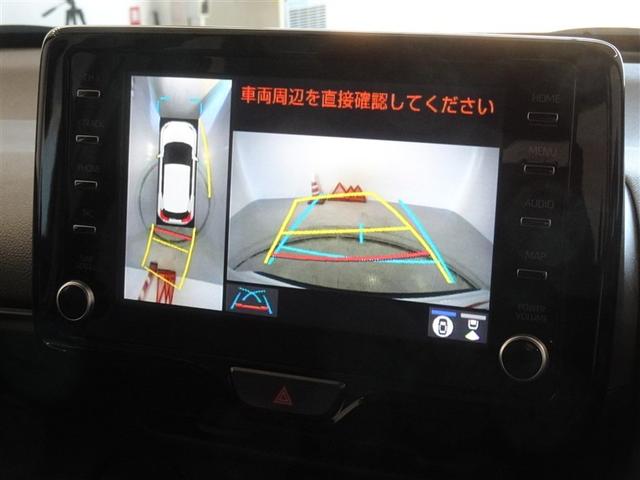 �o�b�N�K�C�h���j�^�[�𑕔����Ă��܂��A�Ԍɓ�������N���N�ł��B�p�m���~�b�N�r���[���j�^�[�𓋍ڂ��Ă��܂��A�ォ��̉摜���\������܂��B