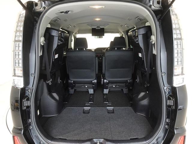 �T�[�h�V�[�g�͒��ˏグ���B�Ў�ł̃����^�b�`�i�[�ŉ׎��X�y�[�X���L����܂��B