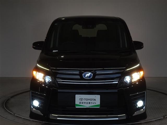 ��Ԃ̃��C�e�B���O��\�����Ă݂܂����B�w�b�h�����v�͂k�d�c�A�ȃG�l�Ŗ��邢�ł���B