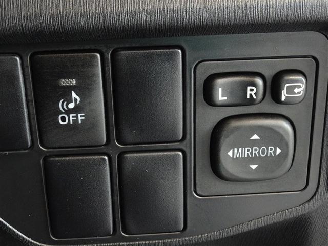 プリウス Ｓ　メモリーナビ　ワンセグ　バックカメラ　ＥＴＣ　ＨＩＤヘッドライト　スマートキー（13枚目）