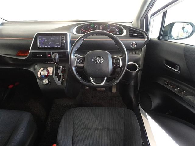 シエンタ Ｇ　衝突被害軽減システム　メモリーナビ　フルセグ　バックカメラ　ＥＴＣ　両側電動スライド　３列シート　スマートキー　乗車定員７人（5枚目）