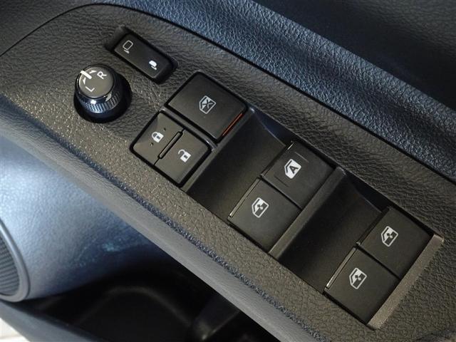 シエンタ Ｇ　衝突被害軽減システム　メモリーナビ　フルセグ　バックカメラ　ＥＴＣ　両側電動スライド　３列シート　スマートキー　乗車定員７人（14枚目）