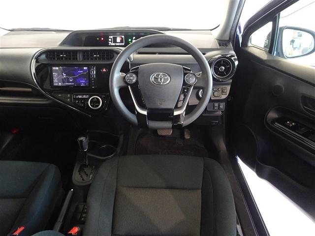 アクア Ｓスタイルブラック　衝突被害軽減システム　メモリーナビ　フルセグ　バックカメラ　ＥＴＣ　スマートキー（5枚目）