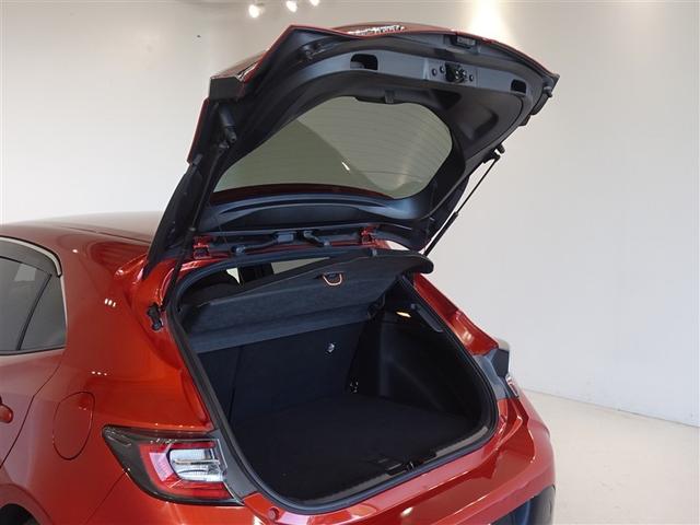 カローラスポーツ ハイブリッドＧ　衝突被害軽減システム　メモリーナビ　フルセグ　バックカメラ　ＥＴＣ　ＬＥＤヘッドランプ　スマートキー（23枚目）