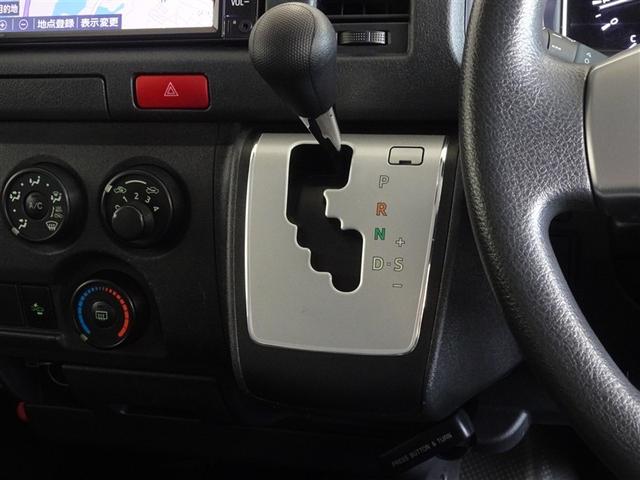 ハイエースバン ＤＸ　衝突被害軽減システム　メモリーナビ　ワンセグ　バックカメラ　ＥＴＣ　ディーゼル　乗車定員６人（14枚目）