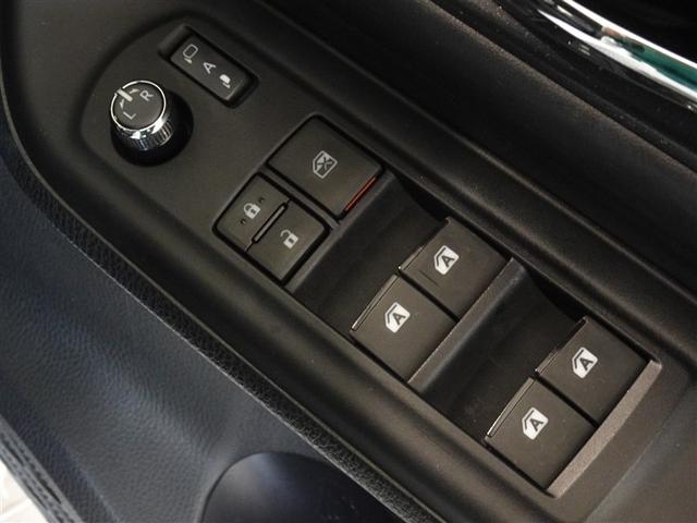 エスクァイア Ｇｉ　ブラックテーラード　衝突被害軽減システム　メモリーナビ　フルセグ　後席モニター　バックカメラ　ＥＴＣ　両側電動スライド　３列シート　ＬＥＤヘッドランプ　スマートキー　乗車定員７人（15枚目）