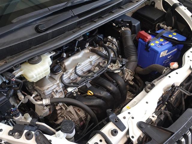 エスクァイア Ｇｉ　ブラックテーラード　衝突被害軽減システム　メモリーナビ　フルセグ　後席モニター　バックカメラ　ＥＴＣ　両側電動スライド　３列シート　ＬＥＤヘッドランプ　スマートキー　乗車定員７人（25枚目）