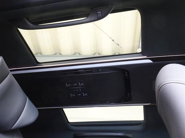 アルファード Ｚ　衝突被害軽減システム　メモリーナビ　フルセグ　後席モニター　バックカメラ　ＥＴＣ　サンルーフ　両側電動スライド　３列シート　ＬＥＤヘッドランプ　スマートキー　乗車定員７人（23枚目）