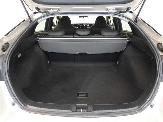 プリウス Ｓ　衝突被害軽減システム　メモリーナビ　フルセグ　バックカメラ　ＥＴＣ　ＬＥＤヘッドランプ　スマートキー（18枚目）