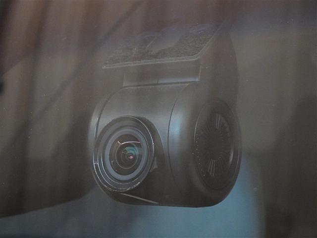 �h���C�u���R�[�_�[�𑕔����Ă��܂��B�������̎��̏󋵏؋��ɁA�y�������s�̋L�^�Ƃ��Ă��d�󂵂܂��B