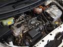 エンジンルームも念入りに清掃しております。