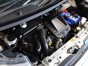 エンジンルームも念入りに清掃しております。