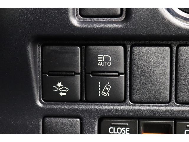 ヴォクシー ＺＳ　煌ＩＩ　１年保証　ワンオーナー　フルセグ　メモリーナビ　ＤＶＤ再生　ミュージックプレイヤー接続　後席モニター　バックカメラ　衝突被害軽減システム　両側電動スライド　ＬＥＤヘッドランプ　乗車定員７人　３列シート（12枚目）