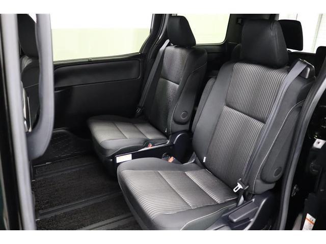 ヴォクシー ＺＳ　煌ＩＩ　１年保証　ワンオーナー　フルセグ　メモリーナビ　ＤＶＤ再生　ミュージックプレイヤー接続　後席モニター　バックカメラ　衝突被害軽減システム　両側電動スライド　ＬＥＤヘッドランプ　乗車定員７人　３列シート（20枚目）