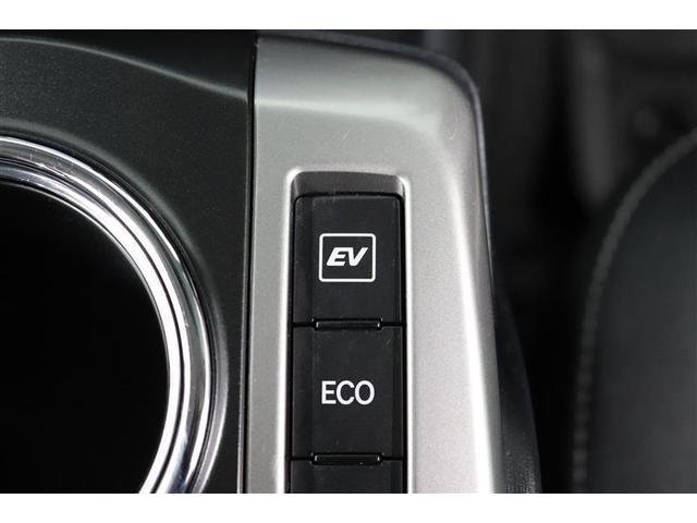 �Ïl���ɗD�ꂽ���K��ԂƐÂ��ȑ���������B����ɂd�u���[�h�ł̓��[�^�[�݂̂ł̑��s�ŃG���W������U�������������Ȃ����肪�y���߂܂��B