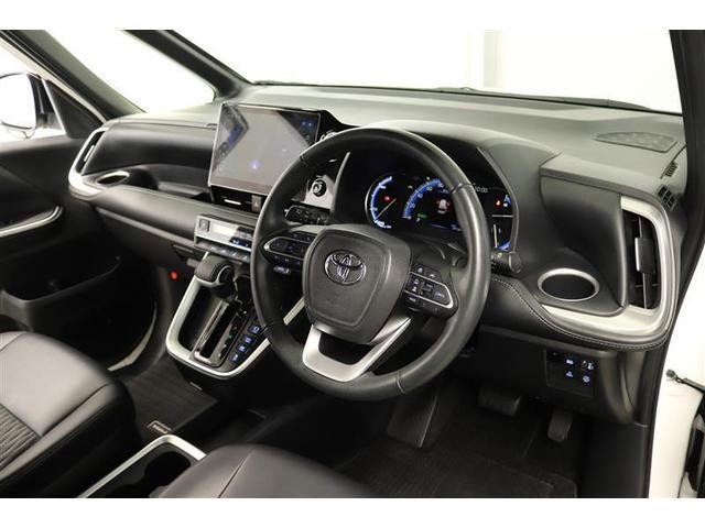 ノア ハイブリッドＳ－Ｚ　１年保証　ワンオーナー　後席モニター　フルセグ　メモリーナビ　ＤＶＤ再生　ミュージックプレイヤー接続可　バックカメラ　衝突被害軽減システム　ＥＴＣ　両側電動スライド　ＬＥＤヘッドランプ　乗車定員７人（35枚目）