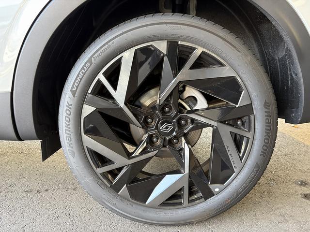 アルカナ エスプリ　アルピーヌ　Ｅ－テックフルハイブリッド　当店デモカー　新車保証付　９．３インチマルチメディアＥＡＳＹＬＩＮＫ・全周囲カメラ・バックモニター・スマートキー・ステアリングヒーター（30枚目）