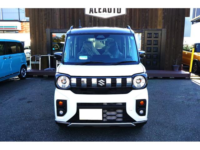 スペーシアギア ハイブリッドＸＺ　全方位モニター付メモリーナビゲーション・スズキコネクト対応通信機装着車　デュアルセンサーブレーキサポートＩＩ　フルセグＴＶ　バックカメラ　ＬＥＤヘッドライト　サイドカーテン　届出済未使用車（5枚目）