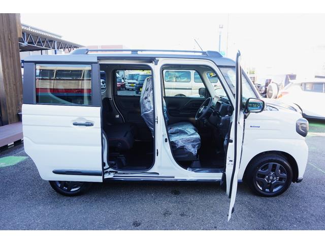 スペーシアギア ハイブリッドＸＺ　全方位モニター付メモリーナビゲーション・スズキコネクト対応通信機装着車　デュアルセンサーブレーキサポートＩＩ　フルセグＴＶ　バックカメラ　ＬＥＤヘッドライト　サイドカーテン　届出済未使用車（18枚目）