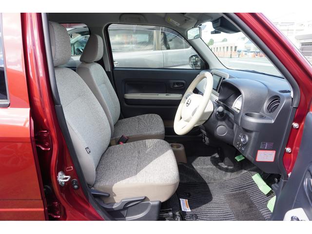 仕入れた車両は全車当店スタッフが点検と状態把握のために、仕入れ即日で試乗を行い、正確な状態を把握しています。