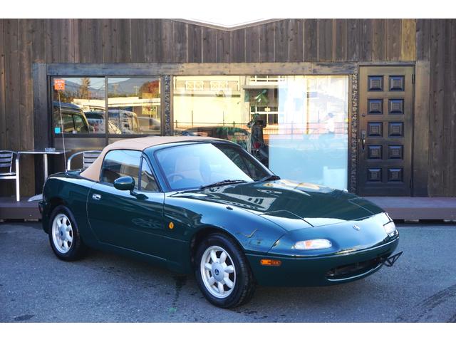 ユーノスロードスター Ｖスペシャル　５速マニュアル車　パワステ　パワーウインド　タイミングベルト交換済　純正１４インチホイール　幌新品　スペアタイヤ（4枚目）