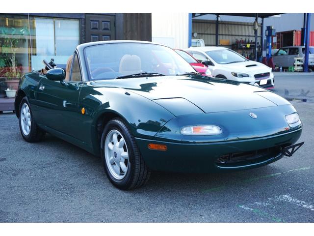 ユーノスロードスター Ｖスペシャル　５速マニュアル車　パワステ　パワーウインド　タイミングベルト交換済　純正１４インチホイール　幌新品　スペアタイヤ（14枚目）