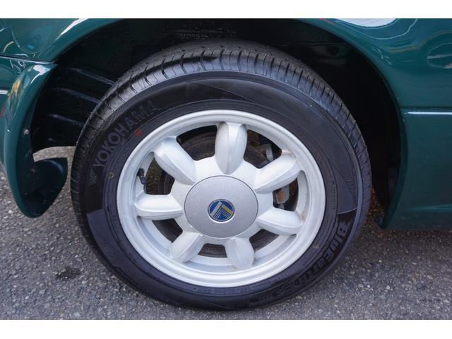 ユーノスロードスター Ｖスペシャル　５速マニュアル車　パワステ　パワーウインド　タイミングベルト交換済　純正１４インチホイール　幌新品　スペアタイヤ（26枚目）