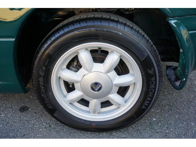 ユーノスロードスター Ｖスペシャル　５速マニュアル車　パワステ　パワーウインド　タイミングベルト交換済　純正１４インチホイール　幌新品　スペアタイヤ（27枚目）