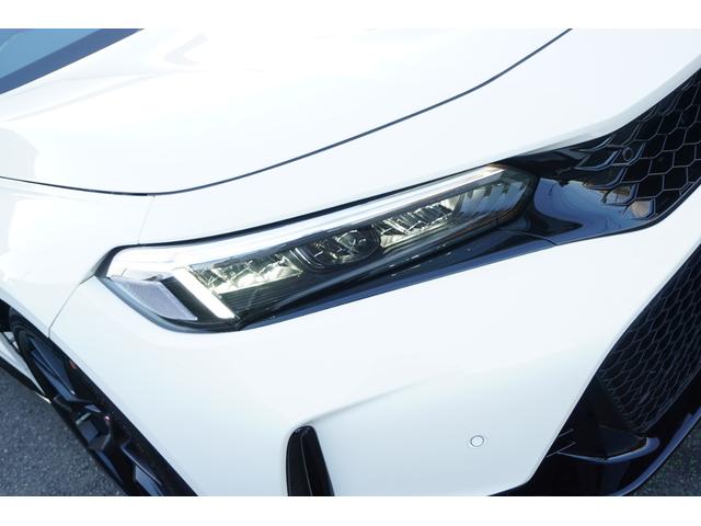 シビック タイプＲ　登録済未使用車　走行距離１０Ｋｍ　６速マニュアル車　バックカメラ　ナビフルセグＴＶ　Ｂｌｕｅｔｏｏｔｈ　ＥＴＣ　純正１９インチホイール（19枚目）