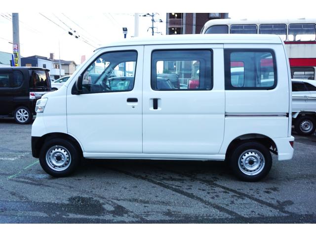 ハイゼットカーゴ スペシャル エアコン パワステ Wエアバック ETC 両側スライドドア(6枚目)