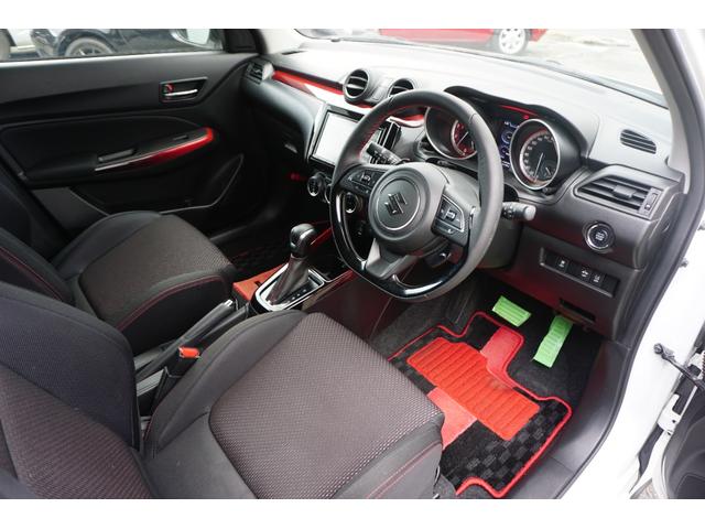 �d���ꂽ�ԗ��͑S�ԓ��X�X�^�b�t���_���Ə�Ԕc���̂��߂ɁA�d���ꑦ���Ŏ�����s���A���m�ȏ�Ԃ�c�����Ă��܂��B