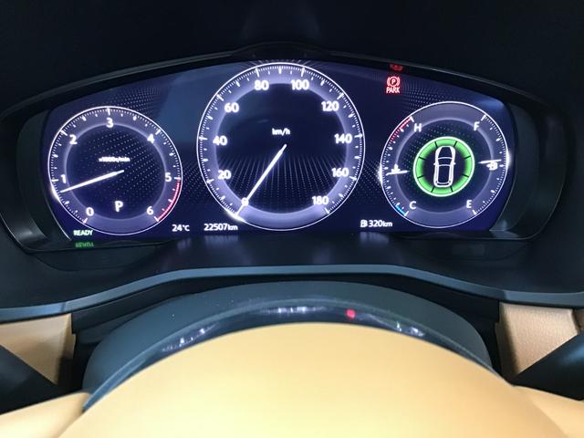 ＣＸ－６０ ３．３　ＸＤハイブリッド　プレミアム　スポーツ　ディーゼルタ　ＳＤナビ　３６０°モニター　ＥＴＣ　シートヒータ　ダブルサンルーフ　シートヒー　レーダークルコン　ＬＥＤヘッドライト　パワーシート　スマートキー　フルオートエアコン　４ＷＤ　レザーシート　ＡＢＳ（23枚目）