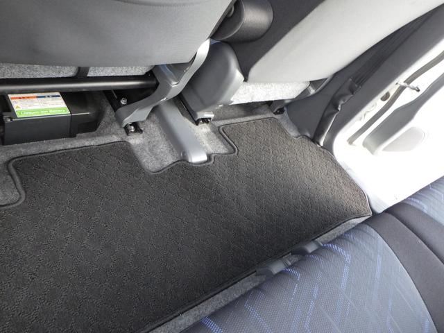 ワゴンRスティングレー X ワンオーナー禁煙車 車検整備 スズキ純正ナビ ワンセグTV ブルートゥース USB バックカメラ ステリモスイッチ ディスチャージヘッドライト オートライト フルオートエアコン シートヒーター(30枚目)