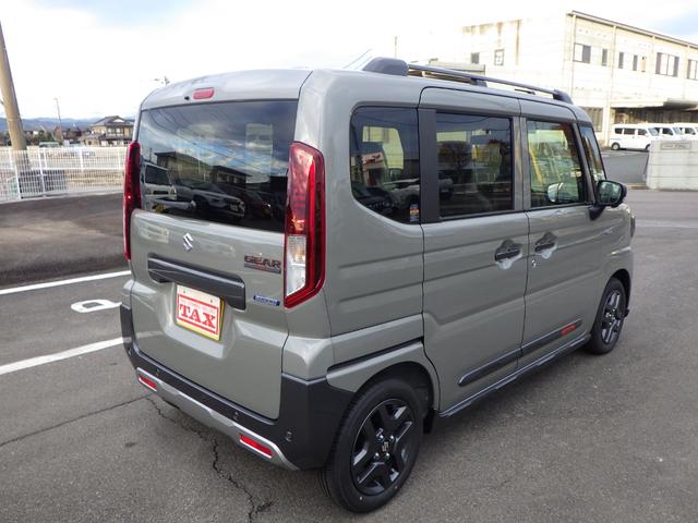 スペーシアギア 　純正９インチ全方位モニター付メモリーナビ　ブルートゥース　ＵＳＢ　スマホ対応・アップルカープレイ・アンドロイドオート対応ディスプレイオーディオ　ステリモスイッチ　届出済未使用車（6枚目）