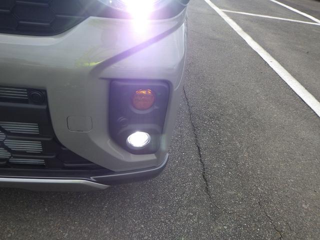 スペーシアギア 　純正９インチ全方位モニター付メモリーナビ　ブルートゥース　ＵＳＢ　スマホ対応・アップルカープレイ・アンドロイドオート対応ディスプレイオーディオ　ステリモスイッチ　届出済未使用車（13枚目）