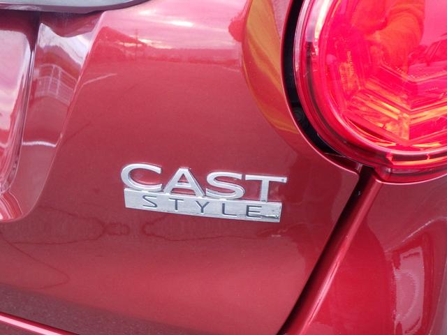 １「支払総額」を明瞭に表示しているか　２「支払総額」に「保証費用」や「定期点検整備費用」が含まれているか　３よくわからない「諸費用」はないか　４表示されている「支払総額」で購入できるか　です＾＾