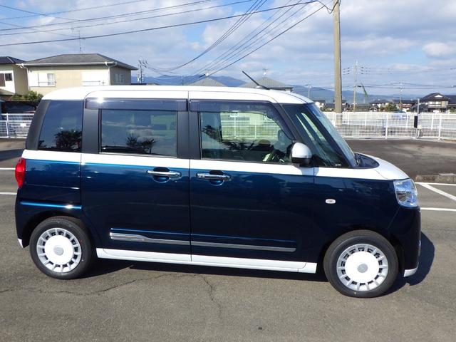 ムーヴキャンバス ストライプスＧ　シャイニングホワイト／レーザーブルー　３ｋｍ・届出済未使用車　ＬＥＤヘッドライト＆フォグランプ　両側電動スライドドア　２シートヒーター　バックカメラ＆ステリモ　純正フロアマット＆サイドバイザー（4枚目）