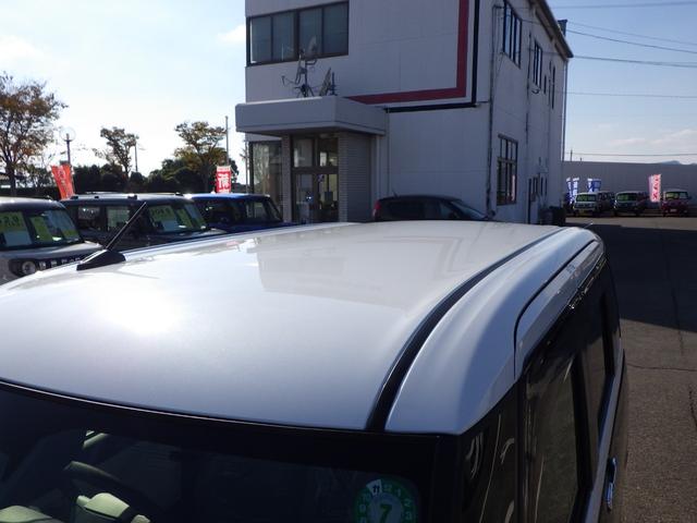 ムーヴキャンバス ストライプスＧ　シャイニングホワイト／レーザーブルー　３ｋｍ・届出済未使用車　ＬＥＤヘッドライト＆フォグランプ　両側電動スライドドア　２シートヒーター　バックカメラ＆ステリモ　純正フロアマット＆サイドバイザー（15枚目）