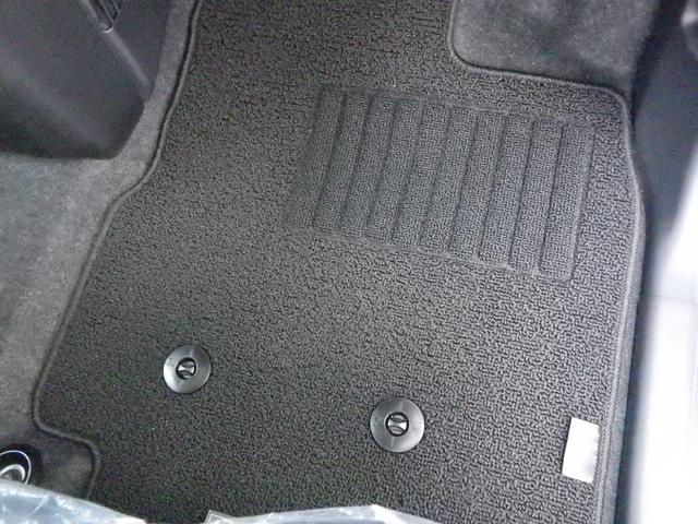 ムーヴキャンバス ストライプスＧ　シャイニングホワイト／レーザーブルー　３ｋｍ・届出済未使用車　ＬＥＤヘッドライト＆フォグランプ　両側電動スライドドア　２シートヒーター　バックカメラ＆ステリモ　純正フロアマット＆サイドバイザー（22枚目）