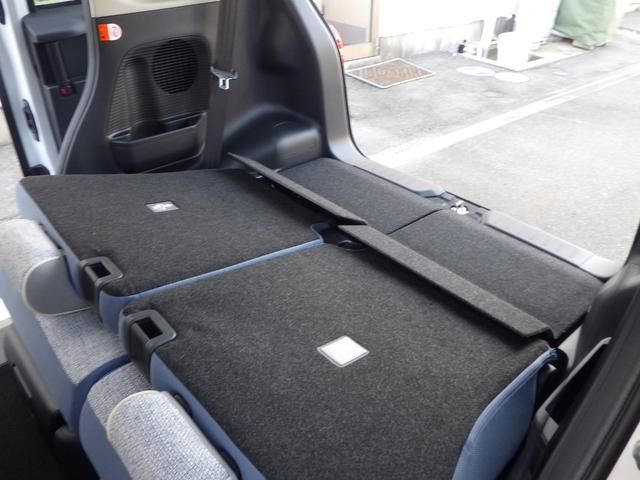 ムーヴキャンバス ストライプスＧ　シャイニングホワイト／レーザーブルー　３ｋｍ・届出済未使用車　ＬＥＤヘッドライト＆フォグランプ　両側電動スライドドア　２シートヒーター　バックカメラ＆ステリモ　純正フロアマット＆サイドバイザー（34枚目）