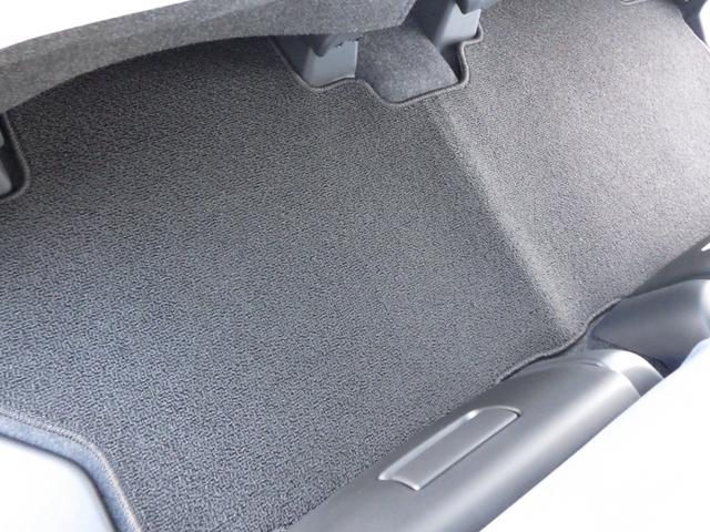 ムーヴキャンバス ストライプスＧ　シャイニングホワイト／レーザーブルー　３ｋｍ・届出済未使用車　ＬＥＤヘッドライト＆フォグランプ　両側電動スライドドア　２シートヒーター　バックカメラ＆ステリモ　純正フロアマット＆サイドバイザー（36枚目）